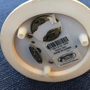 Madonna holding Child Jesus Statue
Wind-up music box